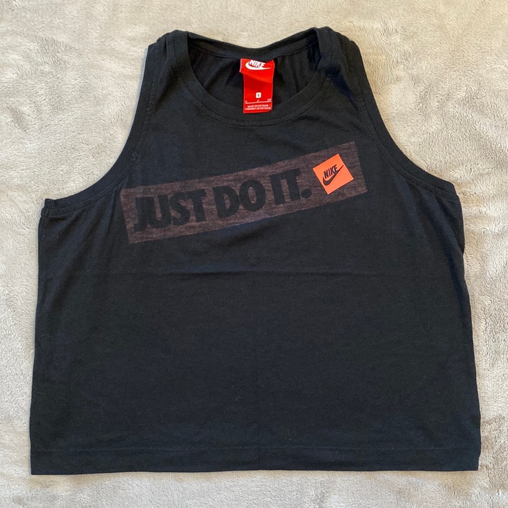 NIKE Crop Athleisure
